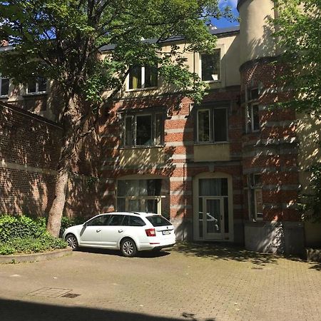 Brussels City Center Apartments Экстерьер фото